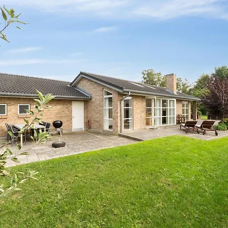 Agneta - 150m From The Sea By Interhome * Nedre Lysabild