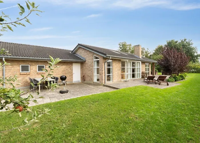 Agneta - 150m From The Sea By Interhome * Nedre Lysabild